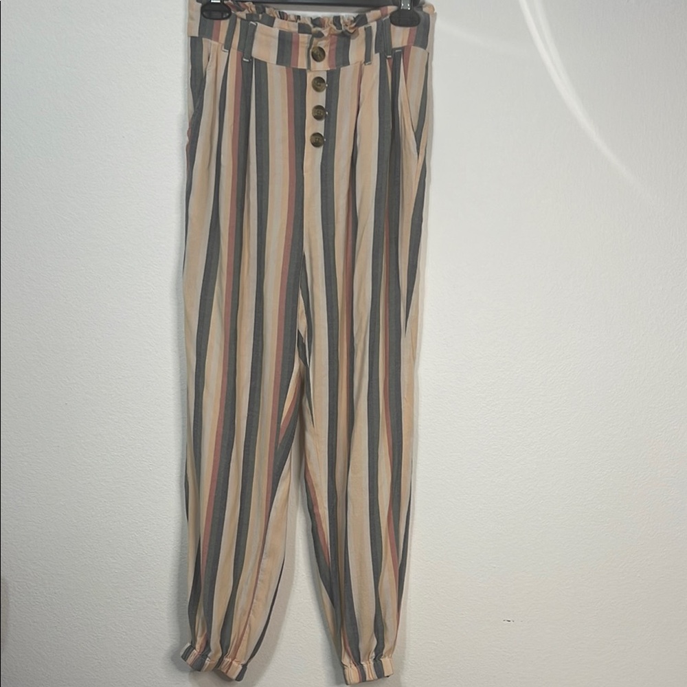 American Eagle Striped High-Waisted Pants with elastic at ankles Size Small EUC